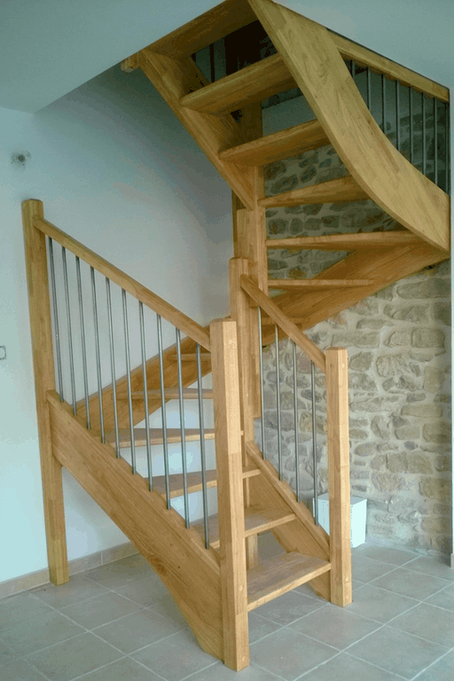 Constructeur Escalier bois montpellier
